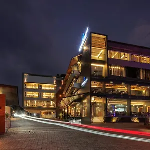 Hotel Grande Iris