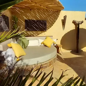 Miss Caracal Riad Marraquexe